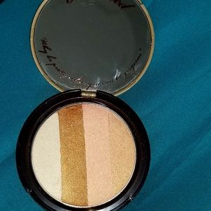 Too Faced Vintage/rare Snow Bunny bronzer NWOB
